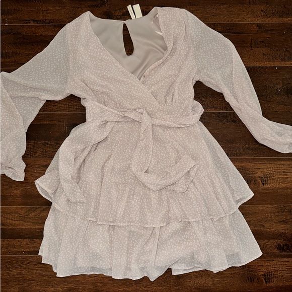 Dress - Picture 1 of 1